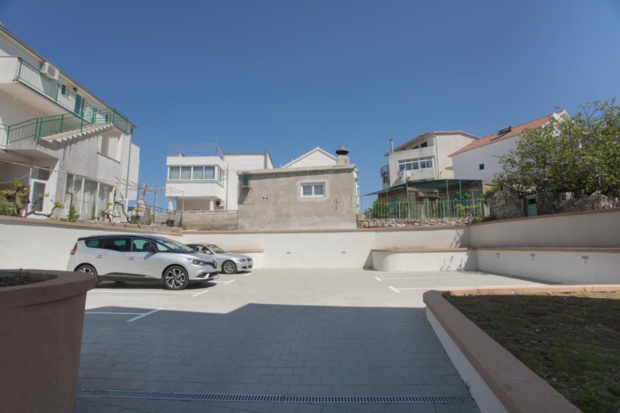 Blue Adria Apartment Primošten Exterior foto